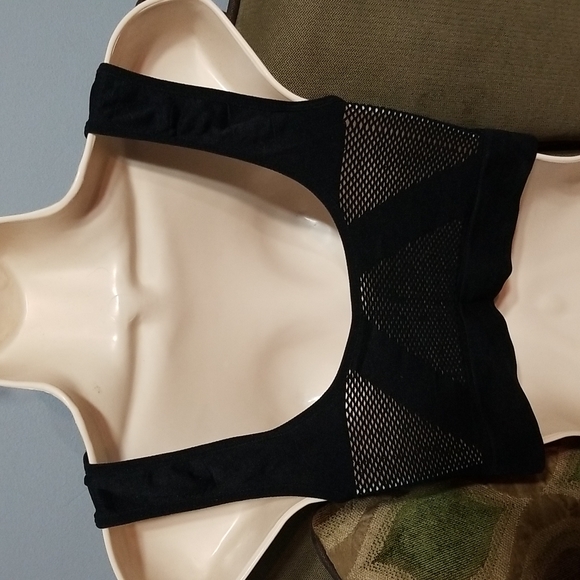 Fashion hollow mesh breathable large black spots bra - Picture 17 of 17